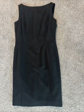 Caslon Black Sleeveless Sheath Dress